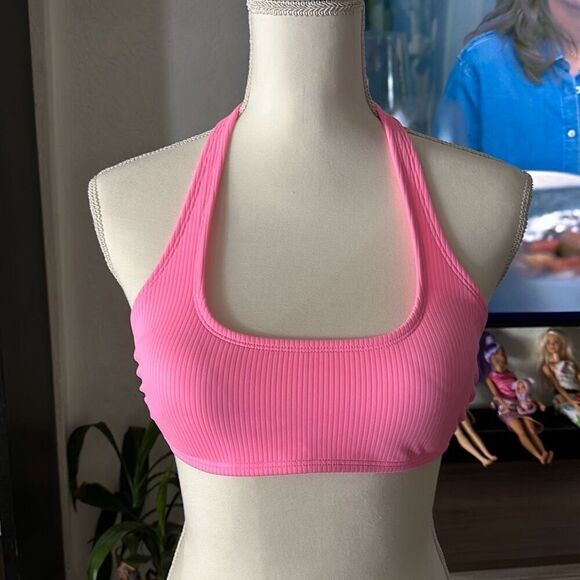 Xhilaration Size Medium hot Pink halter swim suit top - Picture 1 of 4